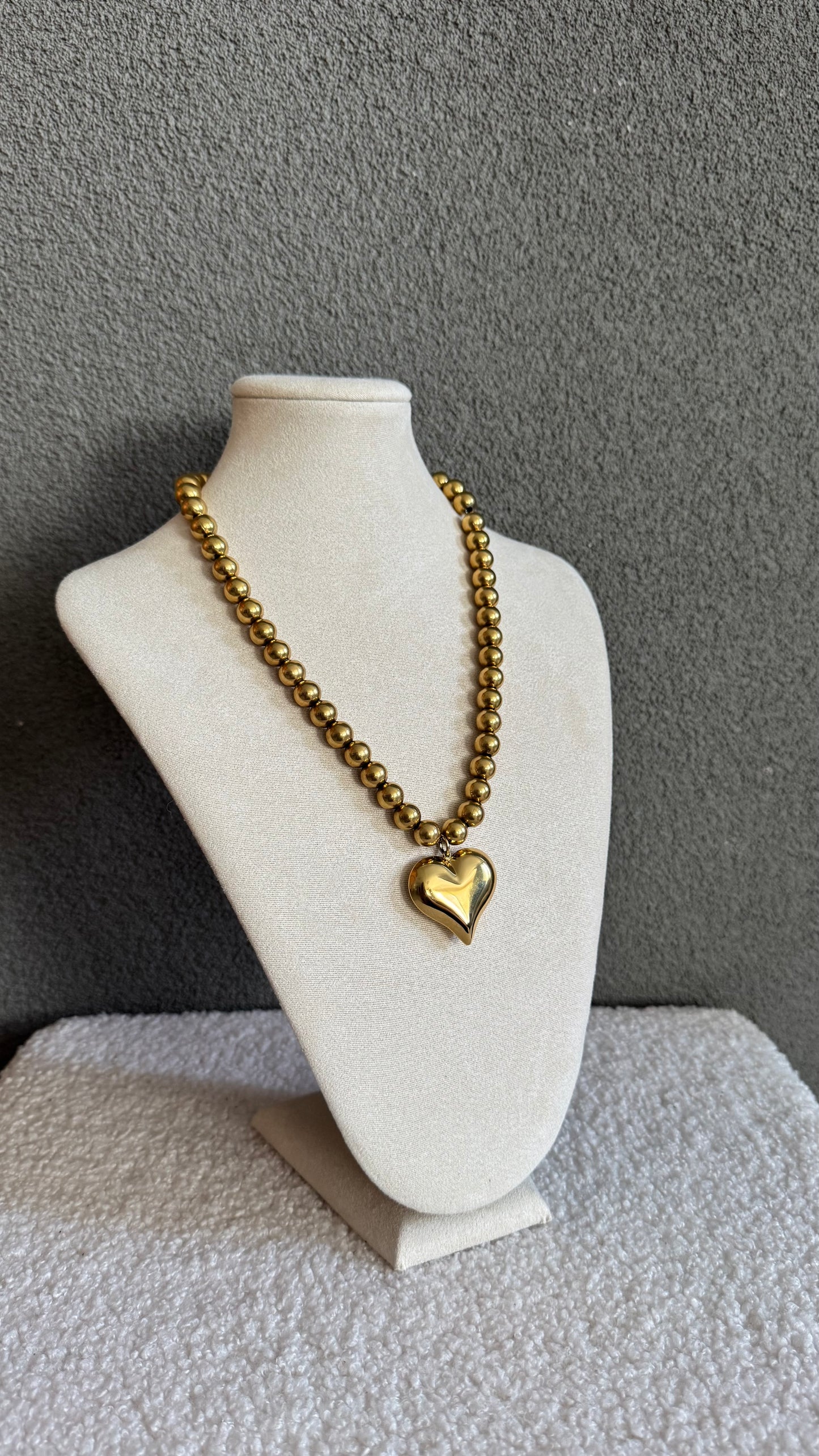 Glowy beads ketting