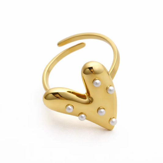 Pearl heart ring