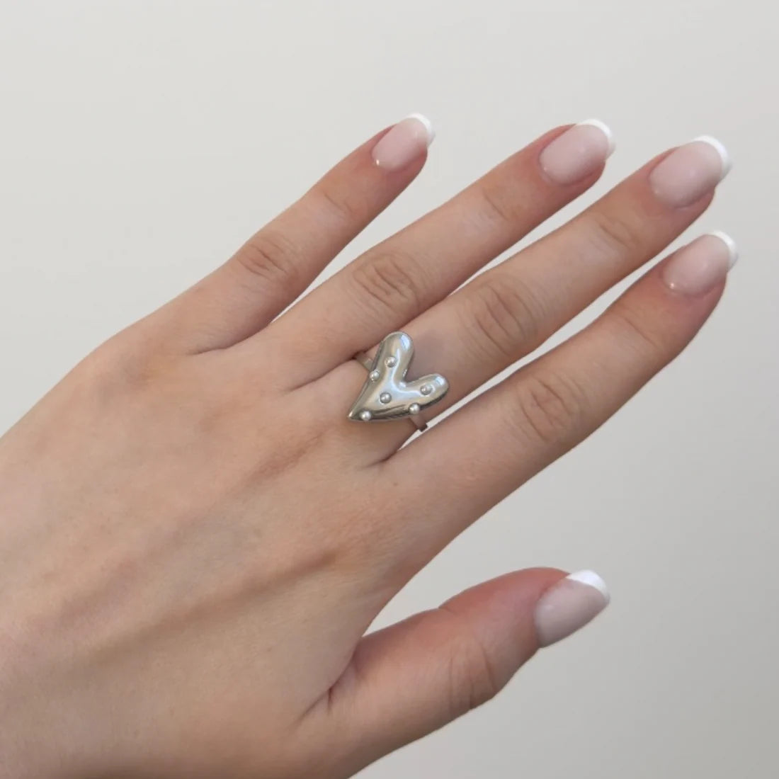 Pearl heart ring